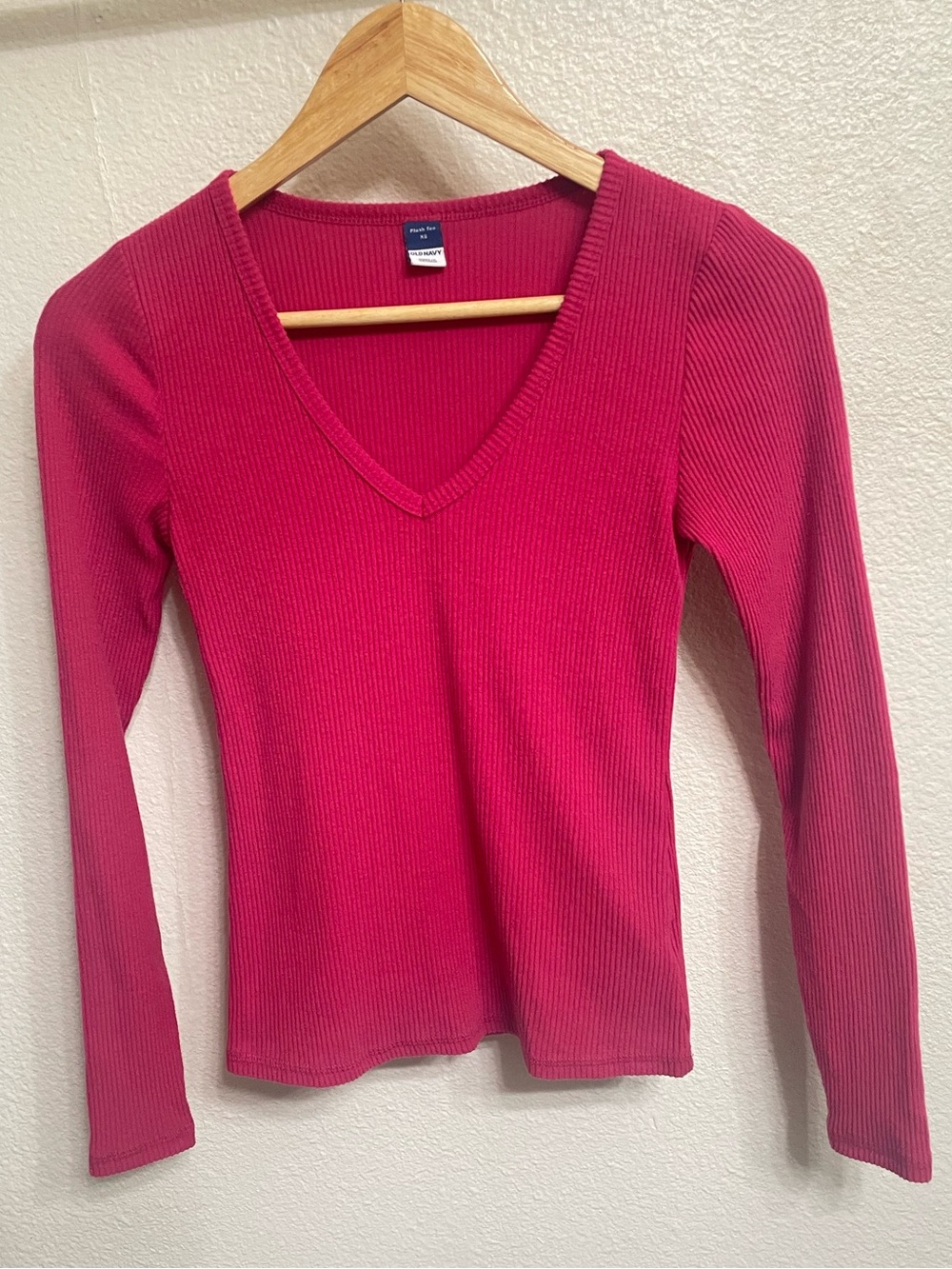 Old Navy Long Sleeve Rib-Knit V-Neck Shirt XS